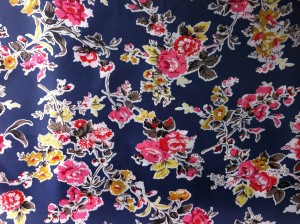 Polyester peach skin microfiber fabric