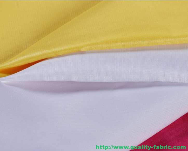 Nylon calendering plaid fabric for downjacket