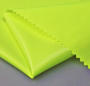 Polyester 4 Tissu moyen extensible lié par membrane TPU