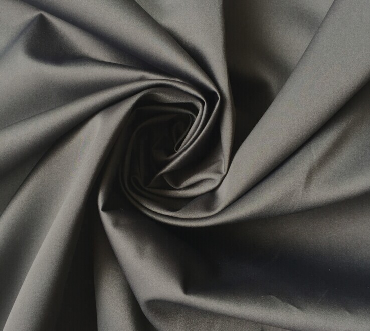Polyester 75D microfiber fabric 210T 62 gsm